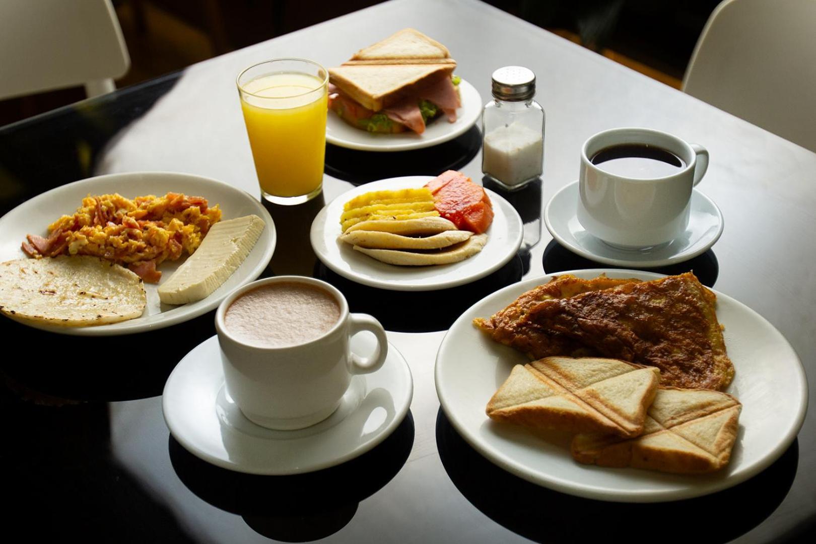 Hotel Veler Restaurante Medellín Eksteriør billede